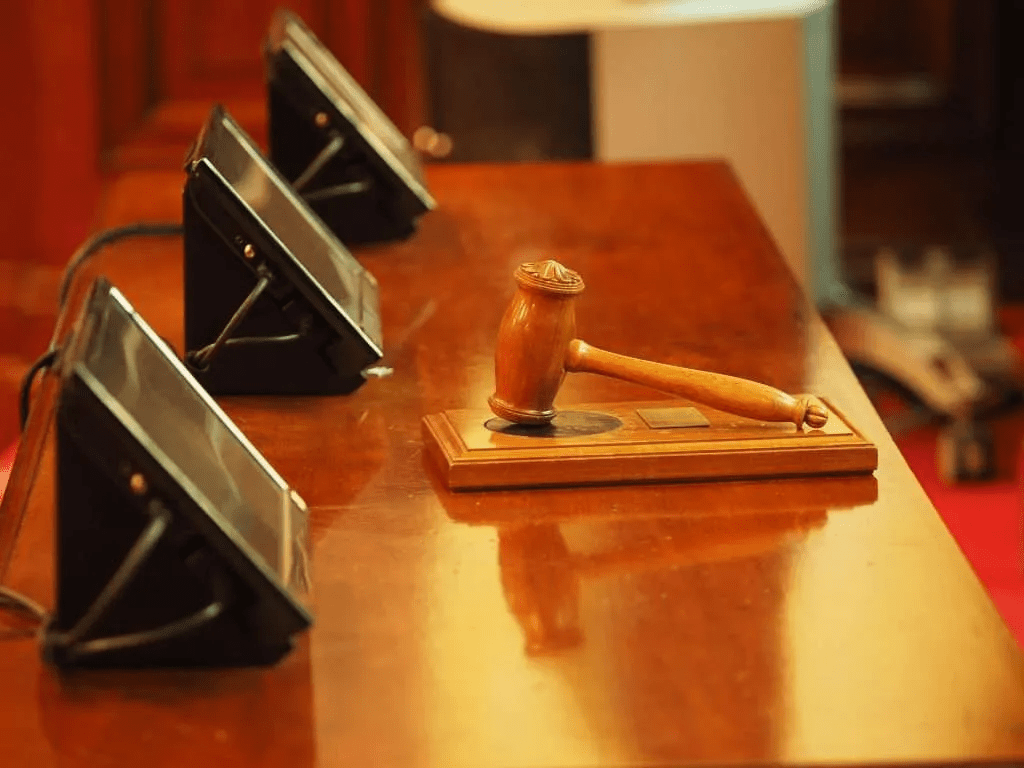 Buying a house at auction in the UK Extend Finance